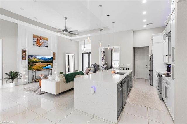 2300 NW 23rd AVE, Cape Coral, FL 33993