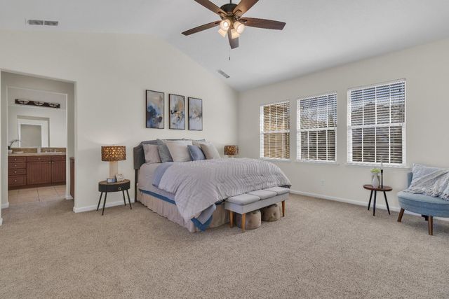 2064 Camp Whitney Cir, Rocklin, CA 95765