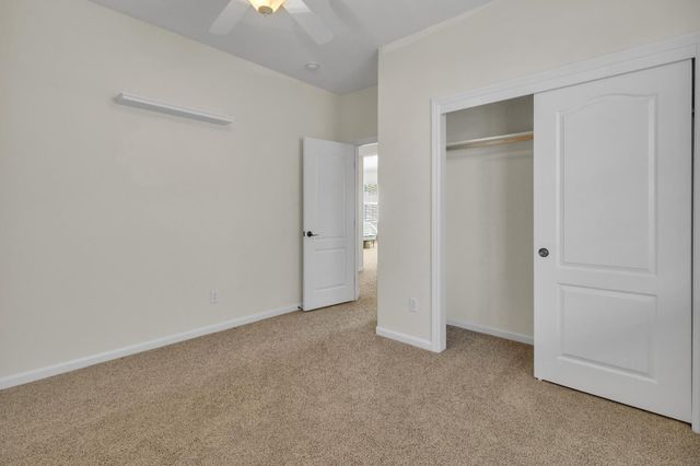 2064 Camp Whitney Cir, Rocklin, CA 95765