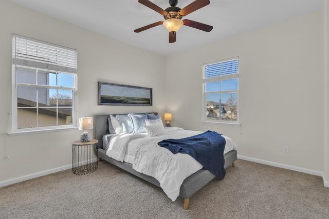 2064 Camp Whitney Cir, Rocklin, CA 95765