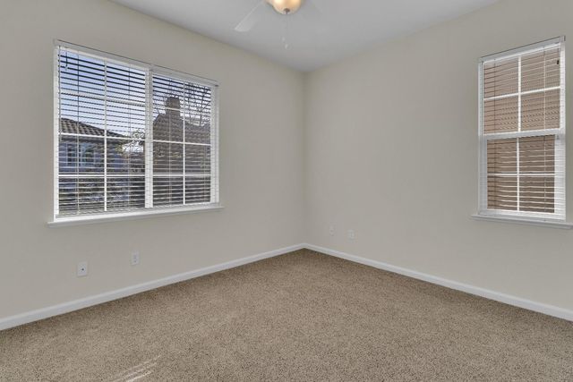 2064 Camp Whitney Cir, Rocklin, CA 95765