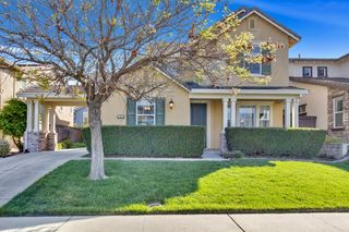 2064 Camp Whitney Cir, Rocklin, CA 95765
