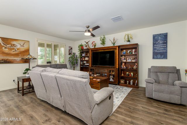 11077 N 190TH Lane, Surprise, AZ 85388