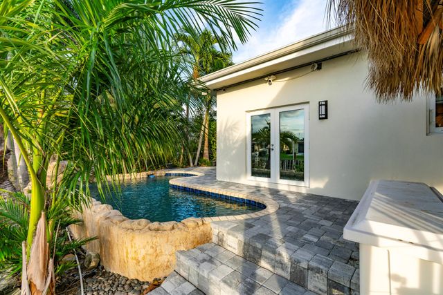 851 SE 5th Avenue, Pompano Beach, FL 33060