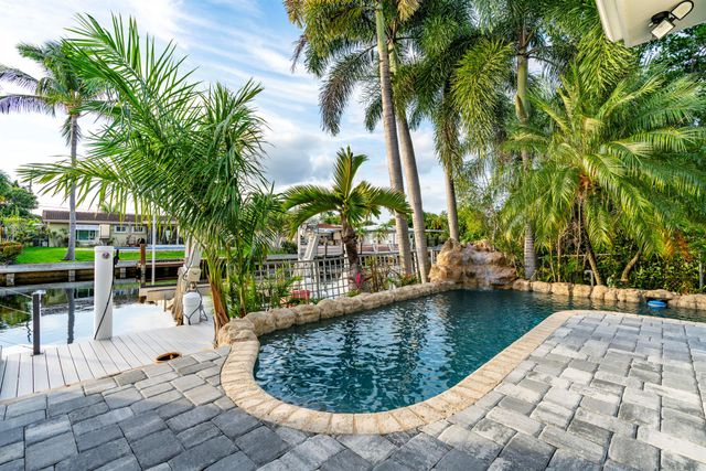 851 SE 5th Avenue, Pompano Beach, FL 33060