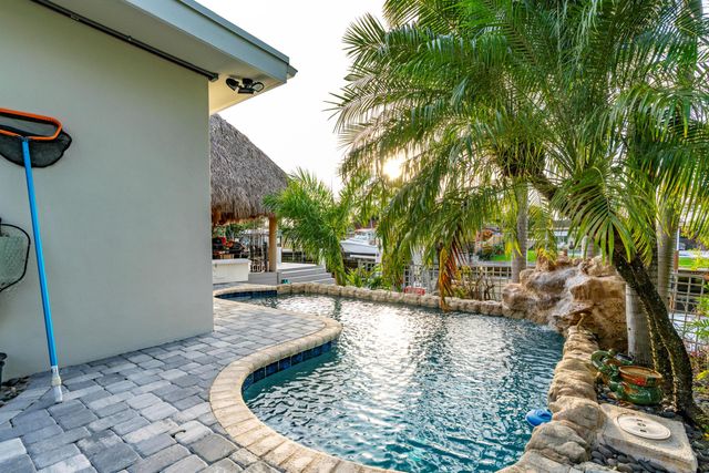 851 SE 5th Avenue, Pompano Beach, FL 33060