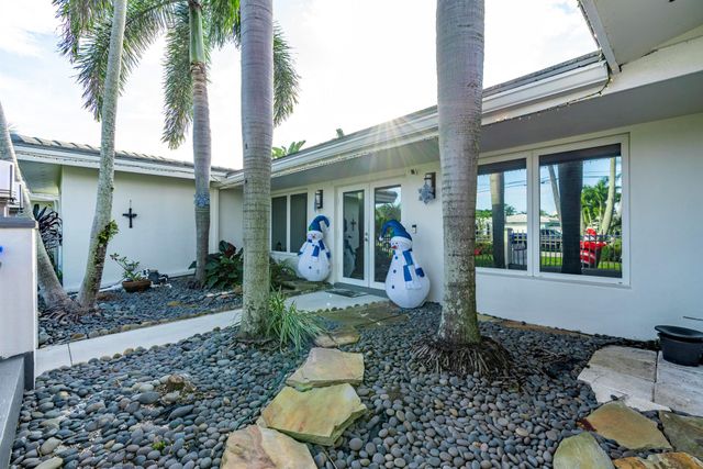 851 SE 5th Avenue, Pompano Beach, FL 33060