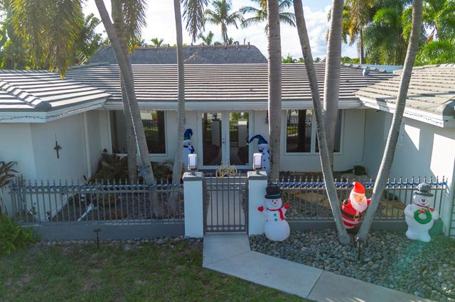 851 SE 5th Avenue, Pompano Beach, FL 33060