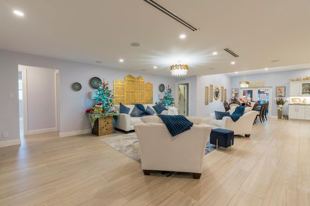 851 SE 5th Avenue, Pompano Beach, FL 33060