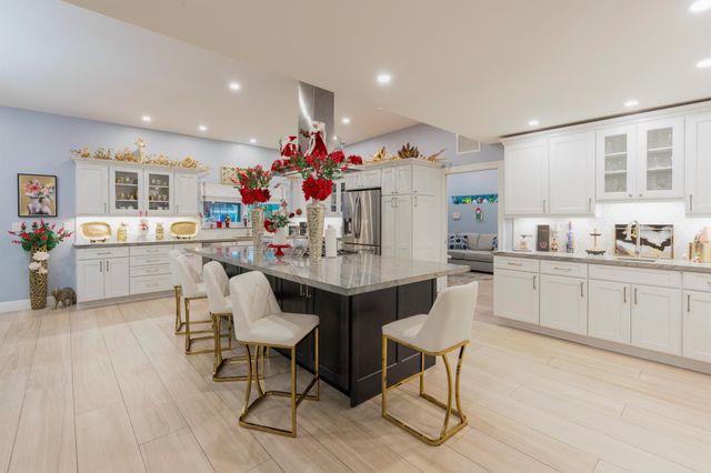 851 SE 5th Avenue, Pompano Beach, FL 33060