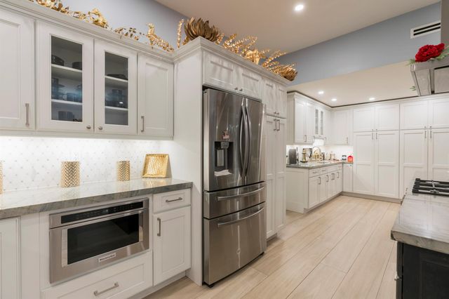 851 SE 5th Avenue, Pompano Beach, FL 33060