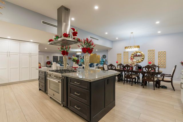 851 SE 5th Avenue, Pompano Beach, FL 33060