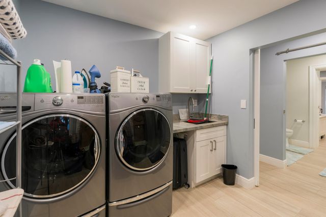 851 SE 5th Avenue, Pompano Beach, FL 33060