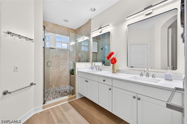 8251 Southern Hills CT 203, Estero, FL 33928