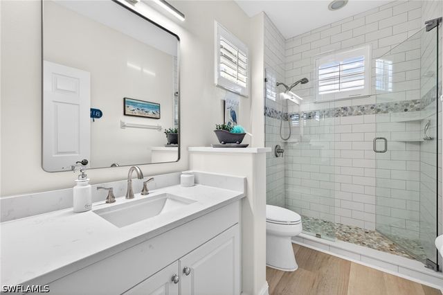 8251 Southern Hills CT 203, Estero, FL 33928