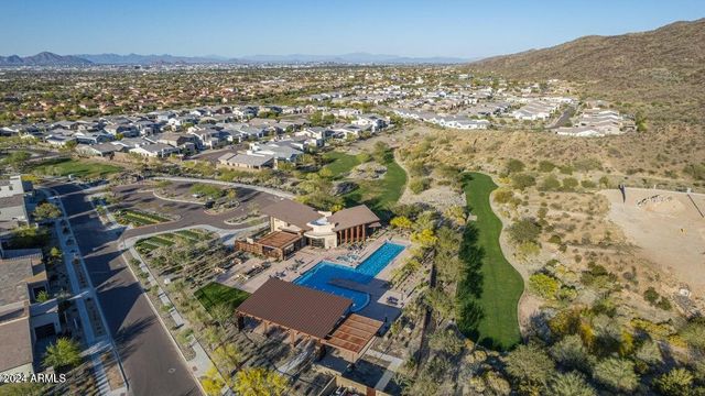 9845 S 11th Place, Phoenix, AZ 85042