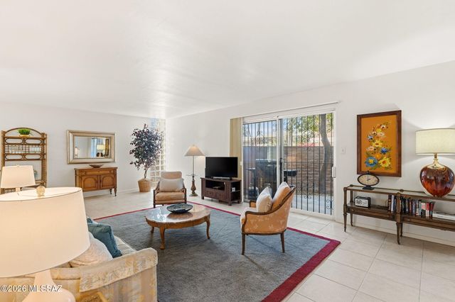 3940 E Timrod St Unit 127, Tucson, AZ 85711