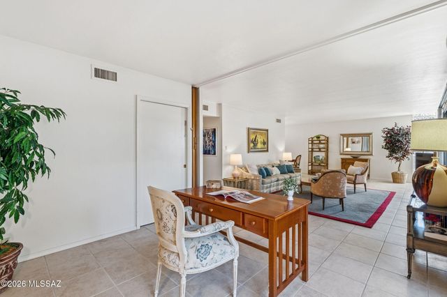 3940 E Timrod St Unit 127, Tucson, AZ 85711