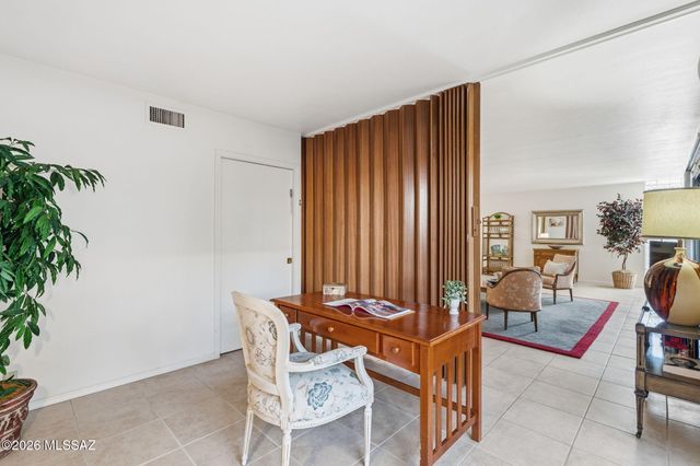 3940 E Timrod St Unit 127, Tucson, AZ 85711