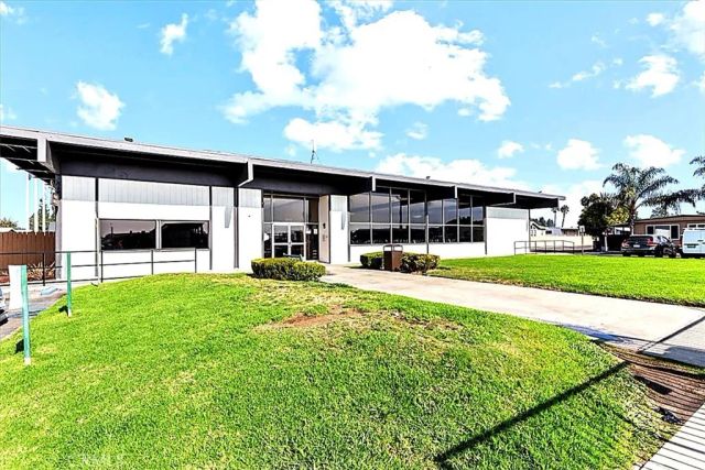 9080 Bloomfield 29, Cypress, CA 90630