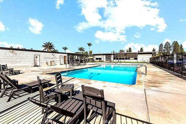 9080 Bloomfield 29, Cypress, CA 90630