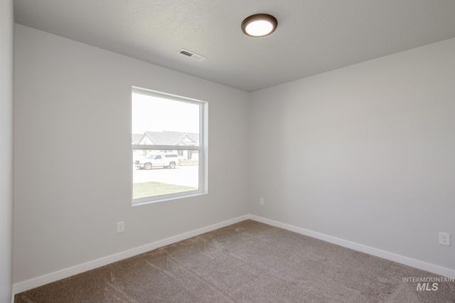 17676 N Boone Peak Ave, Nampa, ID 83687