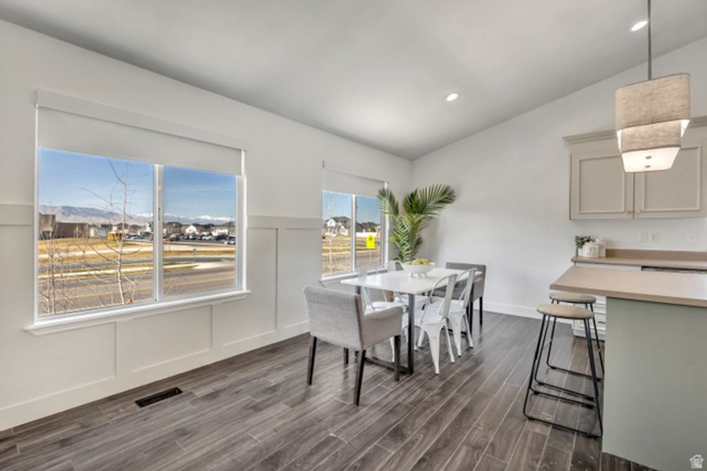 Image 11 of property listing at 1241 N 3100 W, Provo, UT 84601