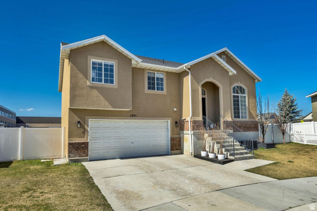 Image 33 of property listing at 1241 N 3100 W, Provo, UT 84601