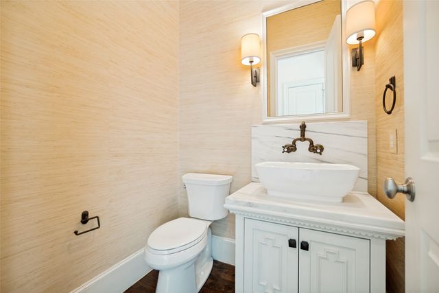 3614 Edgewater Street, Dallas, TX 75205