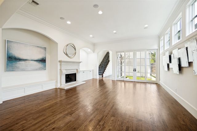 3614 Edgewater Street, Dallas, TX 75205