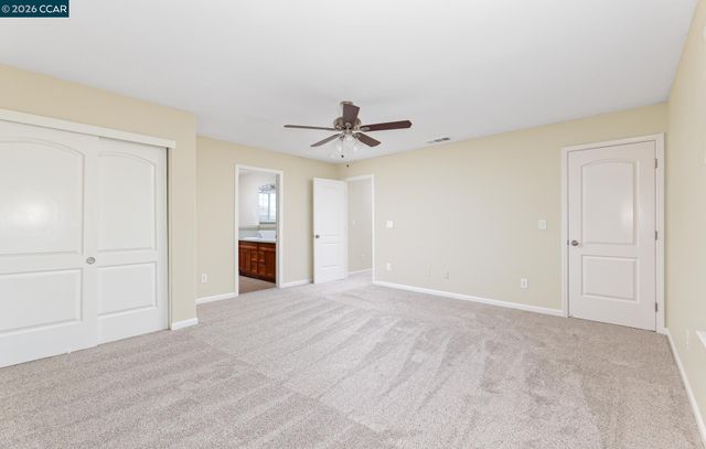 4239 Clay Creek Way, Sacramento, CA 95838