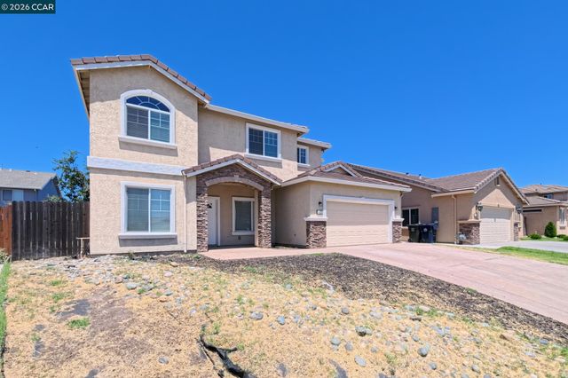 4239 Clay Creek Way, Sacramento, CA 95838