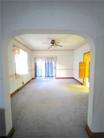 63 W Main St 73, Cowanshanock Twp, PA 16263