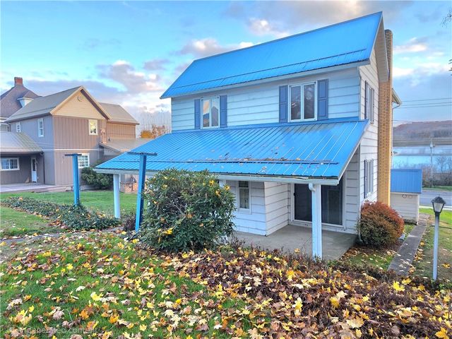 63 W Main St 73, Cowanshanock Twp, PA 16263