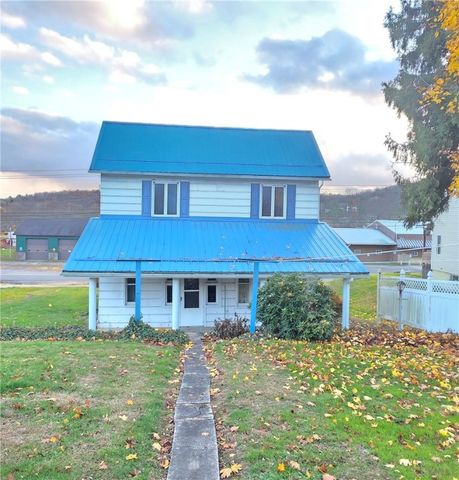 63 W Main St 73, Cowanshanock Twp, PA 16263