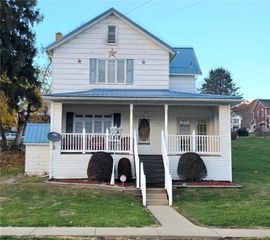 63 W Main St 73, Cowanshanock Twp, PA 16263