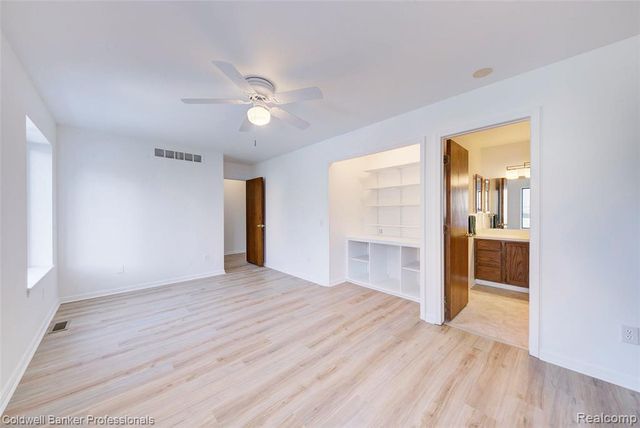 1964 Pine Court, Waterford, MI 48328