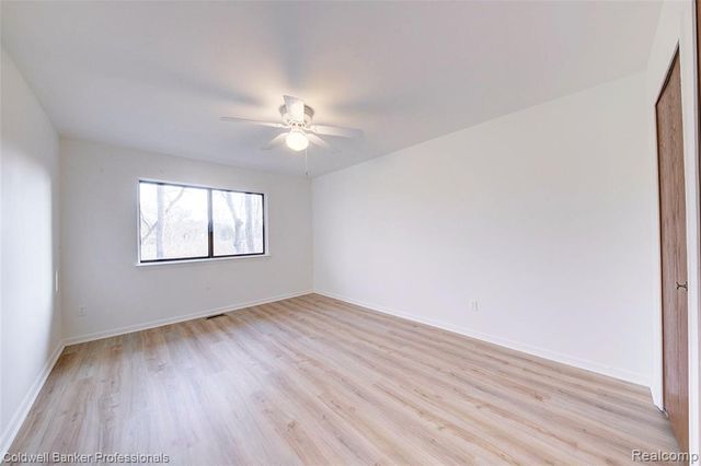 1964 Pine Court, Waterford, MI 48328