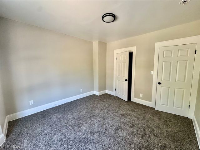 10818 Bryant Avenue, Cleveland, OH 44108