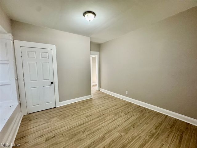 10818 Bryant Avenue, Cleveland, OH 44108