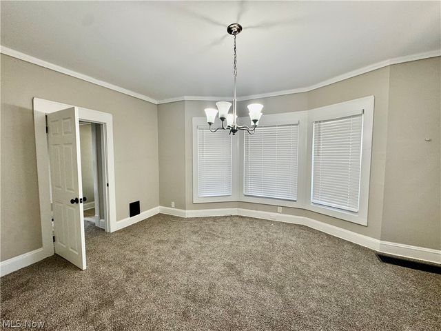 10818 Bryant Avenue, Cleveland, OH 44108