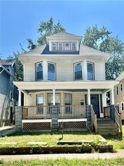 10818 Bryant Avenue, Cleveland, OH 44108
