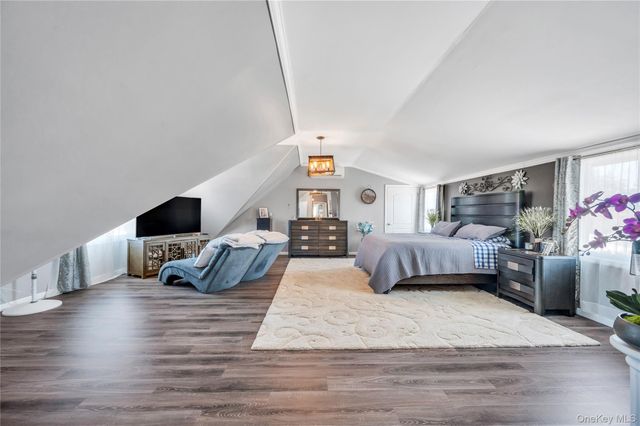 19 Radburn Drive, Commack, NY 11725