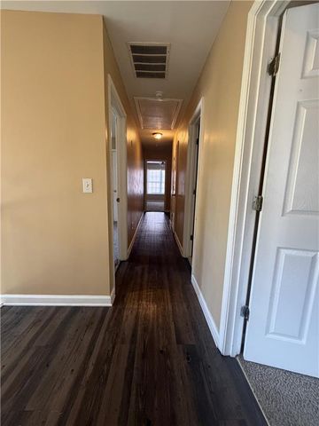 814 Michael Lee Way, Lawrenceville, GA 30043