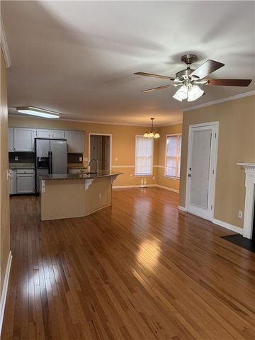 814 Michael Lee Way, Lawrenceville, GA 30043