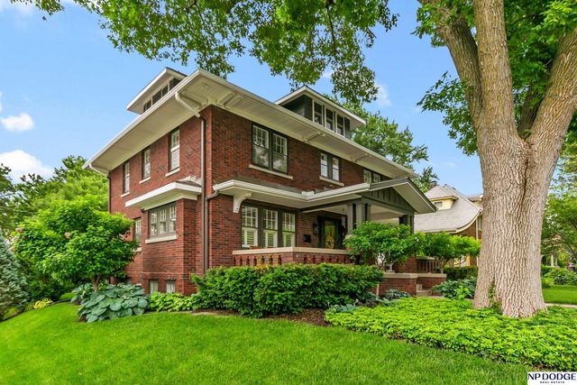 1023 Mercer Boulevard, Omaha, NE 68131