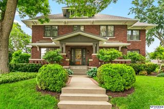 1023 Mercer Boulevard, Omaha, NE 68131