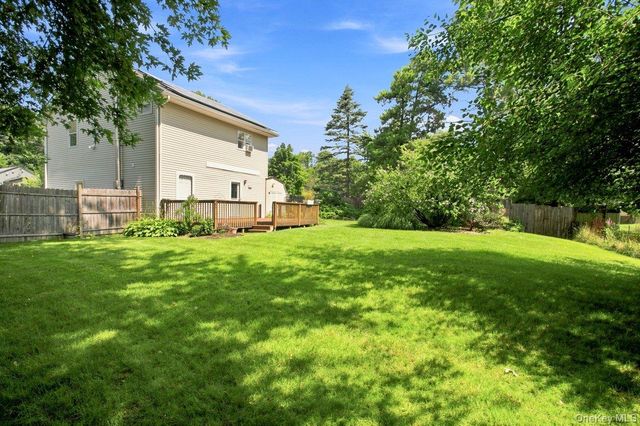 7 Dolfinger Lane, Fishkill, NY 12524