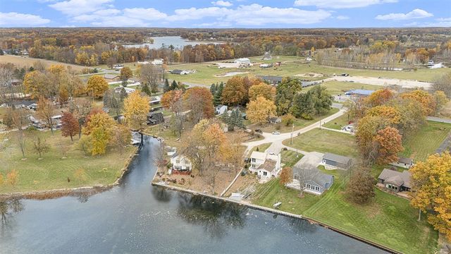 219 Ivason Drive, Stanton, MI 48888