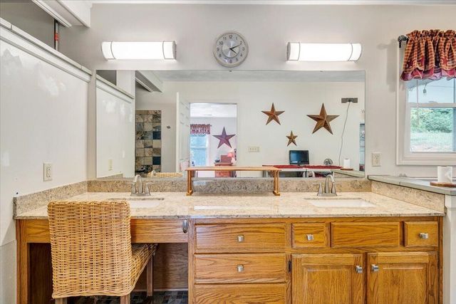 361 Saddlewood DR, Wirtz, VA 24184
